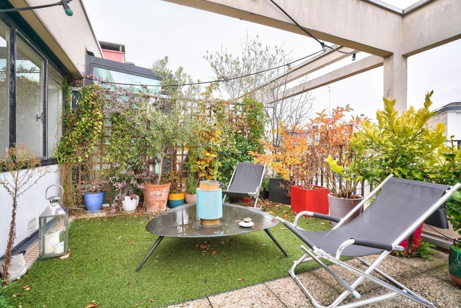 Guestready - Apt Confortable Avec Terrasse Au 18E باريس المظهر الخارجي الصورة